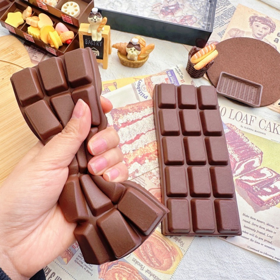 Junk Food Snacks - Yumuşak Çikolata Simülasyonlu Sıkma Oyuncak, PU